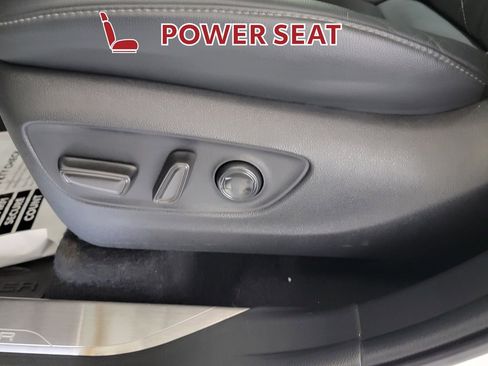 Certified 2022 Toyota Highlander Platinum image 15