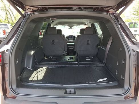Certified 2023 Chevrolet Traverse LT AWD/4WD image 23