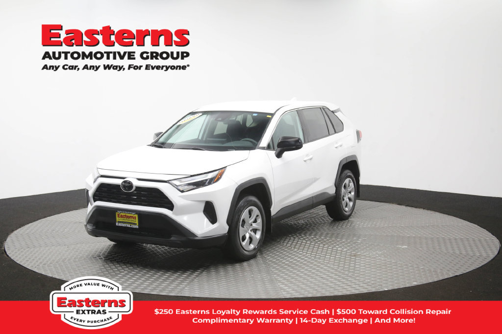 Used 2023 Toyota RAV4 LE AWD/4WD image 55