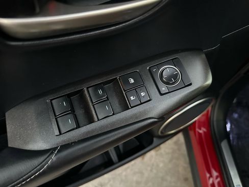 Used 2016 Lexus NX 200t FWD image 38