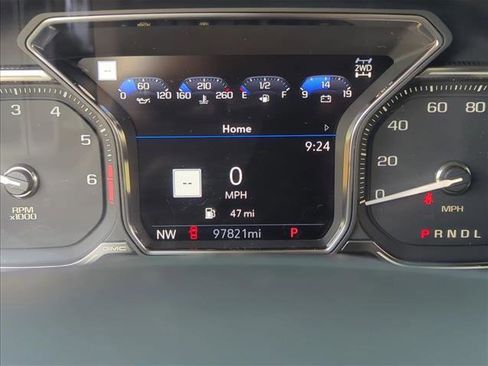 Used 2020 GMC Sierra 1500 AT4 w/ AT4 Premium Package image 7