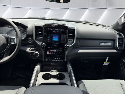New 2026 RAM 1500 Big Horn AWD/4WD image 11