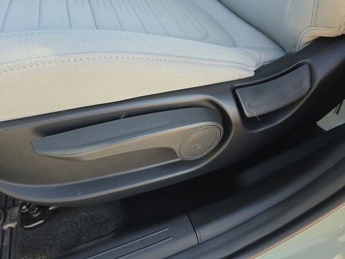 New 2026 Hyundai Santa Cruz SE FWD image 35