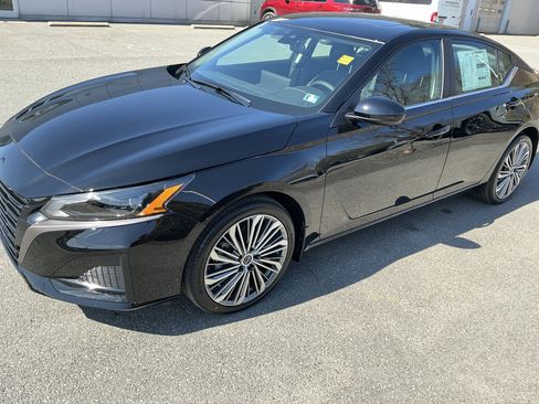 New 2026 Nissan Altima 2.5 SV AWD/4WD image 7
