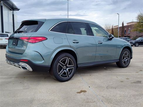 New 2026 Mercedes-Benz GLC 300 image 4
