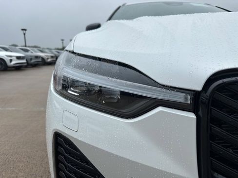 New 2026 Volvo XC60 B5 Plus w/ Protection Package Premier image 11