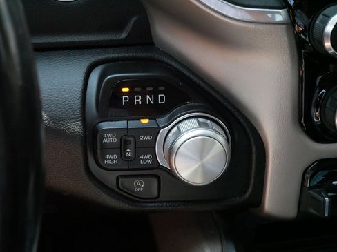 Used 2020 RAM 1500 Laramie AWD/4WD image 25