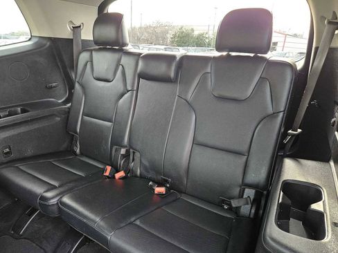 Used 2022 Kia Telluride S image 18
