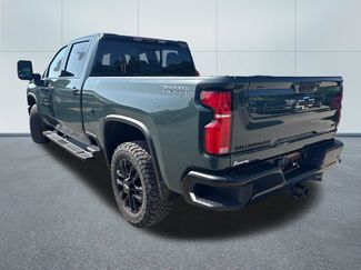 Used 2025 Chevrolet Silverado 2500 LTZ w/ LTZ Plus Package AWD/4WD video 2