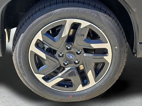 New 2025 Subaru Forester Limited image 8
