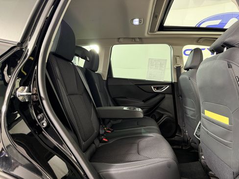 Used 2024 Subaru Forester Premium image 16