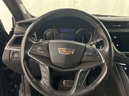 Used 2024 Cadillac XT5 Sportv w/ LPO, Floor Liner Package image 11