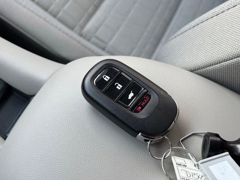 Used 2026 Honda HR-V LX image 27
