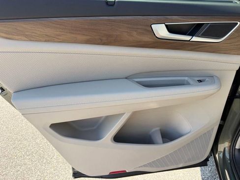 New 2026 Volkswagen Atlas SE FWD image 25