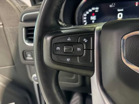 Used 2024 GMC Yukon SLT RWD image 17