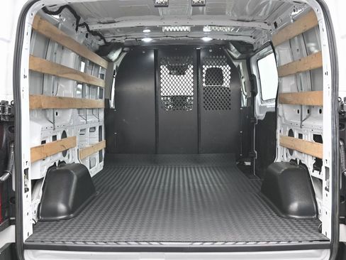 Used 2024 Ford Transit 250 Low Roof w/ Exterior Upgrade Package image 15