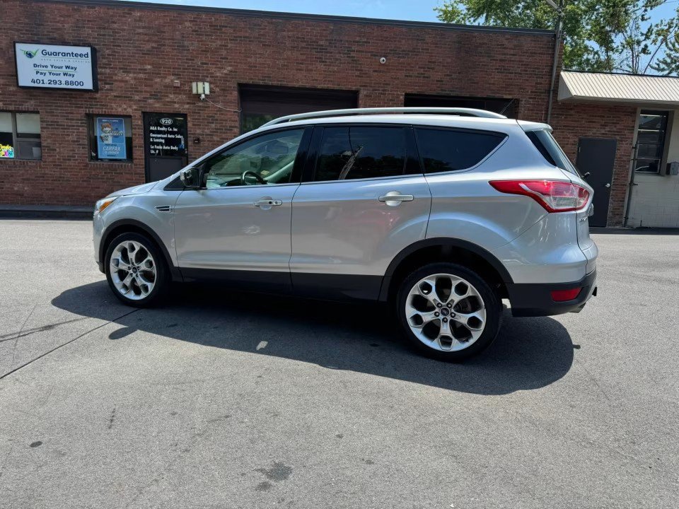 Used 2015 Ford Escape Titanium AWD/4WD image 10