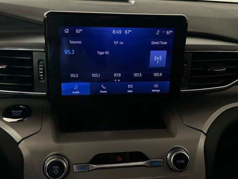 Used 2023 Ford Explorer XLT w/ Equipment Group 202A image 16