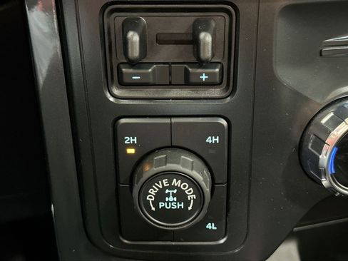 Used 2022 Ford F150 XLT w/ Equipment Group 302A High image 28