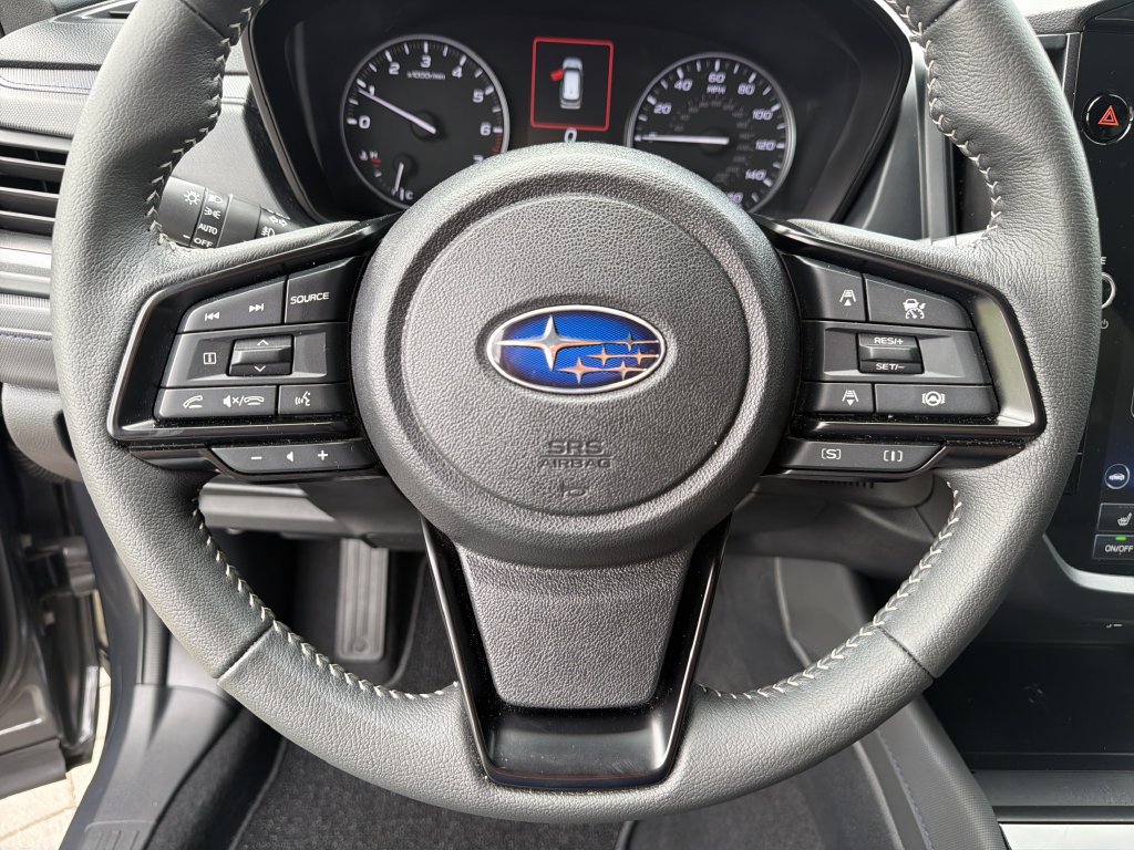 Certified 2025 Subaru Forester Premium AWD/4WD image 32