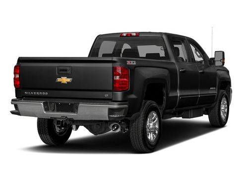Used 2018 Chevrolet Silverado 2500 LT w/ Midnight Edition image 2