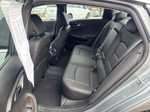 Used 2024 Chevrolet Malibu LT FWD image 19