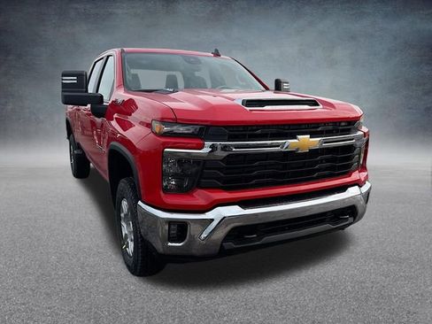 New 2026 Chevrolet Silverado 2500 LT w/ Convenience Package AWD/4WD image 4