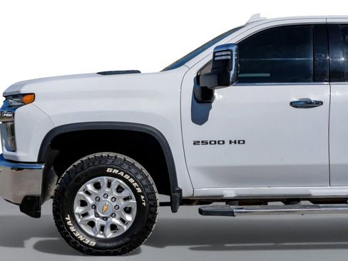 Used 2022 Chevrolet Silverado 2500 LTZ w/ Safety Package image 10