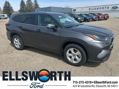Used 2023 Toyota Highlander LE