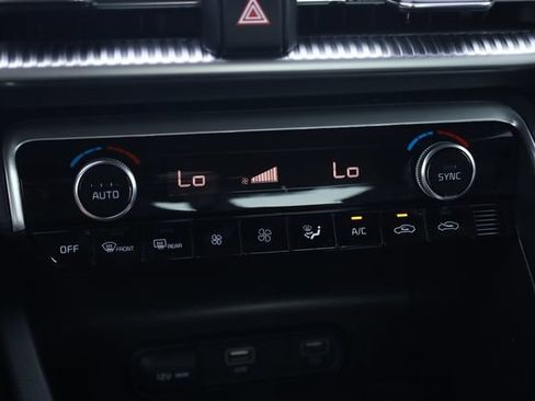 Used 2022 Kia K5 GT-Line FWD image 18