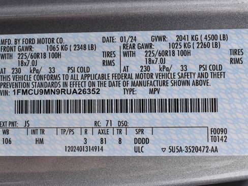 Used 2024 Ford Escape ST-Line image 2