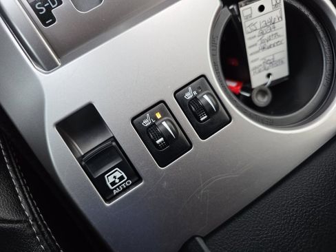 Used 2024 Toyota 4Runner SR5 Premium image 28