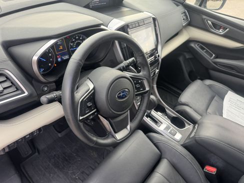 Used 2020 Subaru Ascent Limited w/ Popular Package #4 image 13