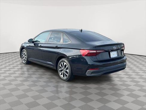 Used 2022 Volkswagen Jetta S image 7