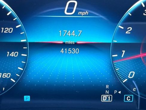 Certified 2022 Mercedes-Benz GLB 250 4MATIC image 16