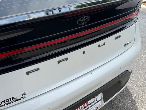 Certified 2024 Toyota Prius LE FWD image 16