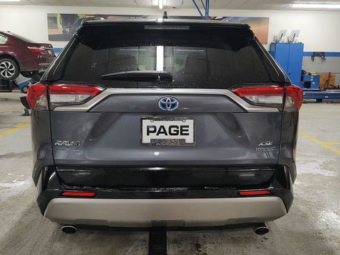 Used 2022 Toyota RAV4 XSE image 30