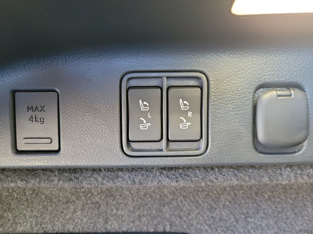 Used 2025 Lexus RX 350 AWD w/ Convenience Package image 8