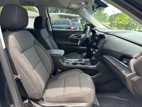 Used 2020 Chevrolet Traverse LS image 14