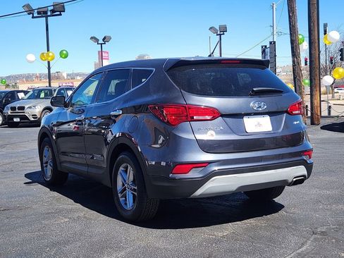 Used 2018 Hyundai Santa Fe Sport image 9