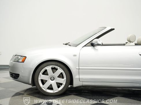 Used 2004 Audi S4 Cabriolet image 22