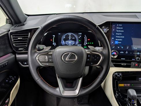 Used 2023 Lexus NX 450h+ AWD w/ Luxury Package image 31