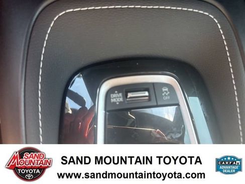 Used 2026 Toyota Corolla XSE FWD image 18