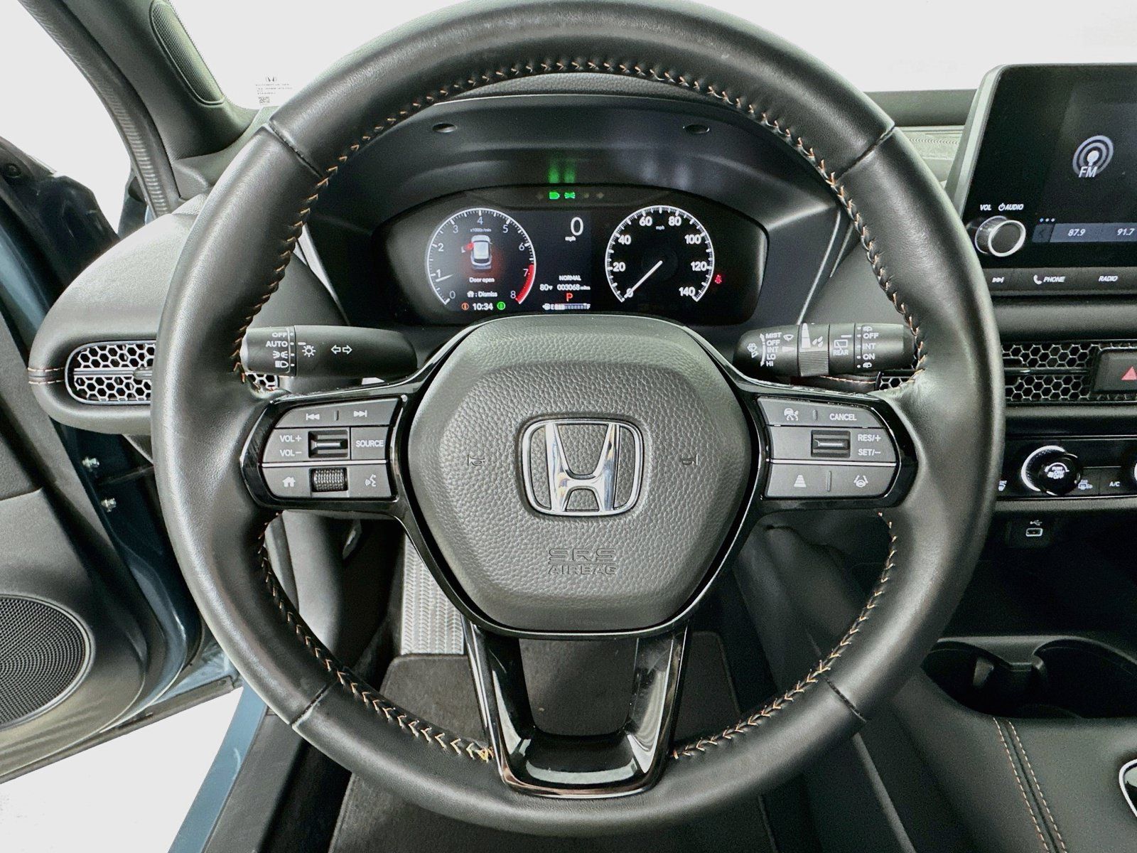 Used 2025 Honda HR-V Sport image 11