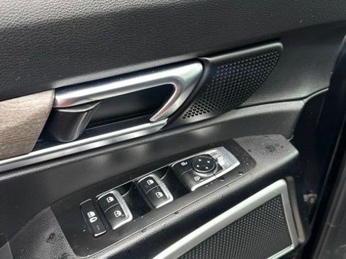 Used 2020 Kia Telluride EX w/ EX Premium Package FWD image 9