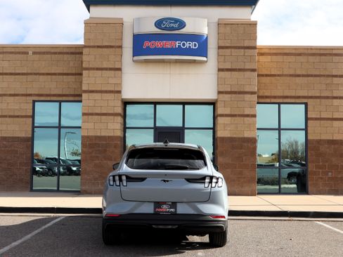 New 2025 Ford Mustang Mach-E Premium image 7