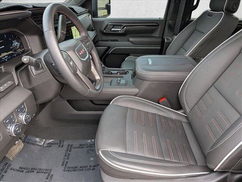 Used 2025 GMC Sierra 2500 AT4X w/ AT4X AEV Edition image 13