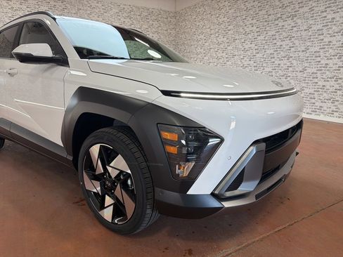 New 2026 Hyundai Kona Limited image 9