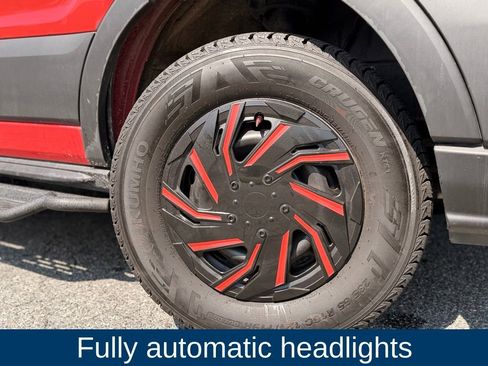 Used 2023 Ford Transit 350 XLT image 11