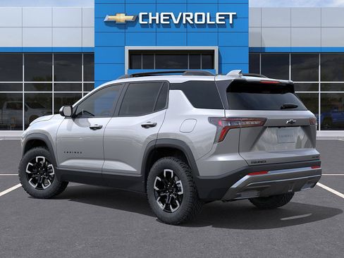 New 2026 Chevrolet Equinox ACTIV AWD/4WD image 3